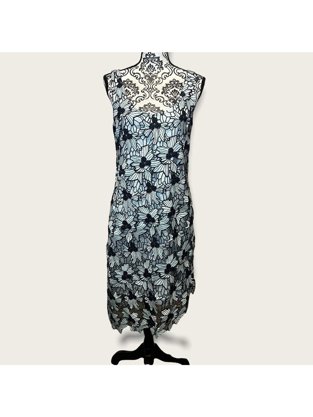 BB Dakota RSVP Floral Lace Asymmetrical Hem Dress size S blue